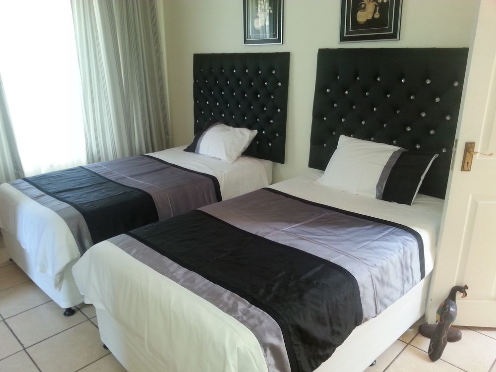 Ramandire B&B Witbank Exteriör bild